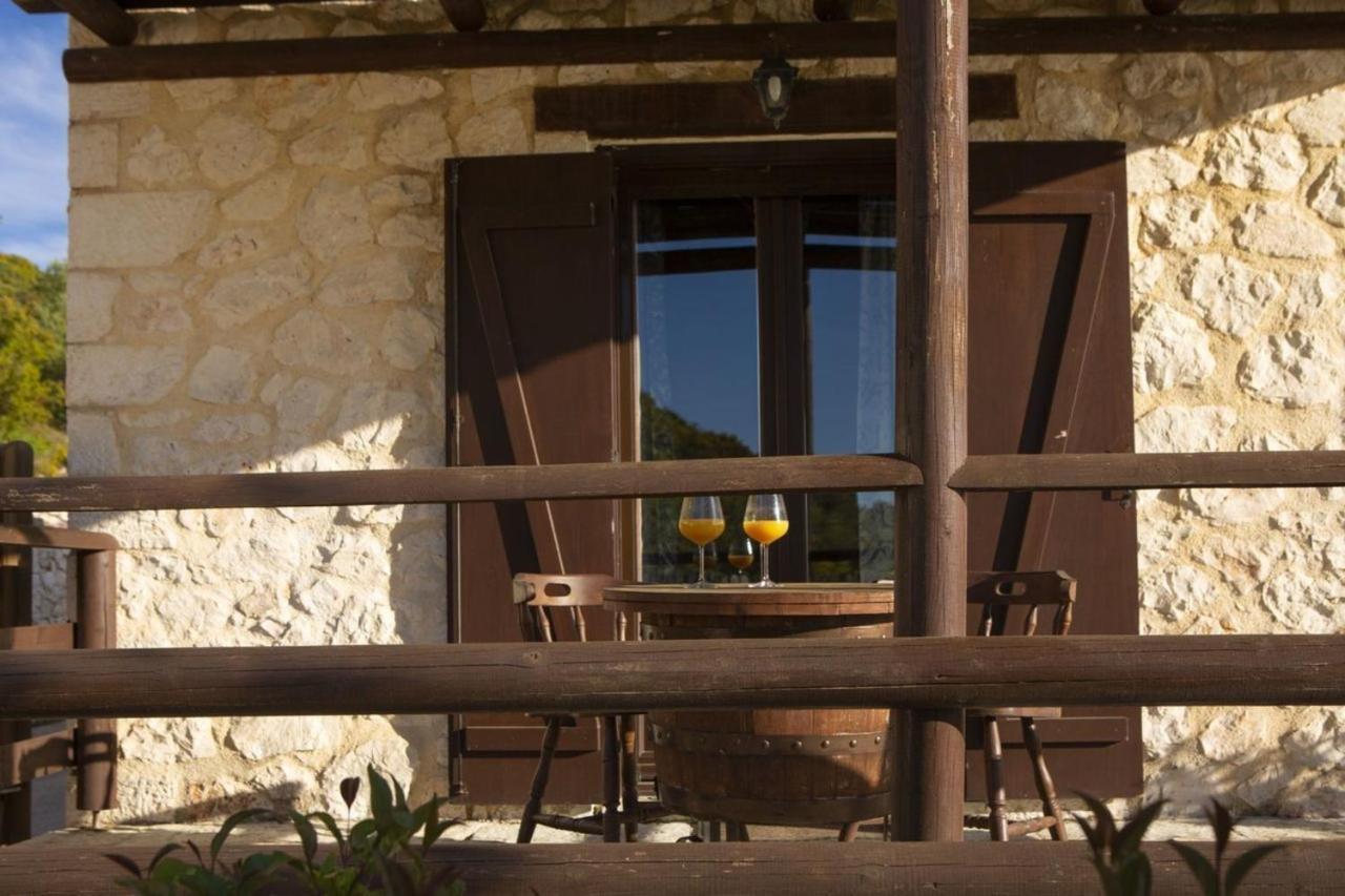 Amadryades Villas-Villa Terina Chortáta Eksteriør billede